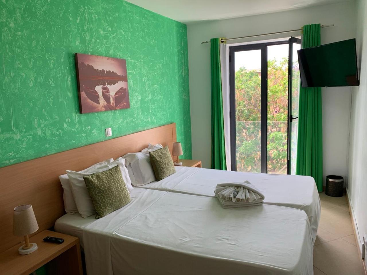 Deluxe Aparthotel Praia Exteriér fotografie