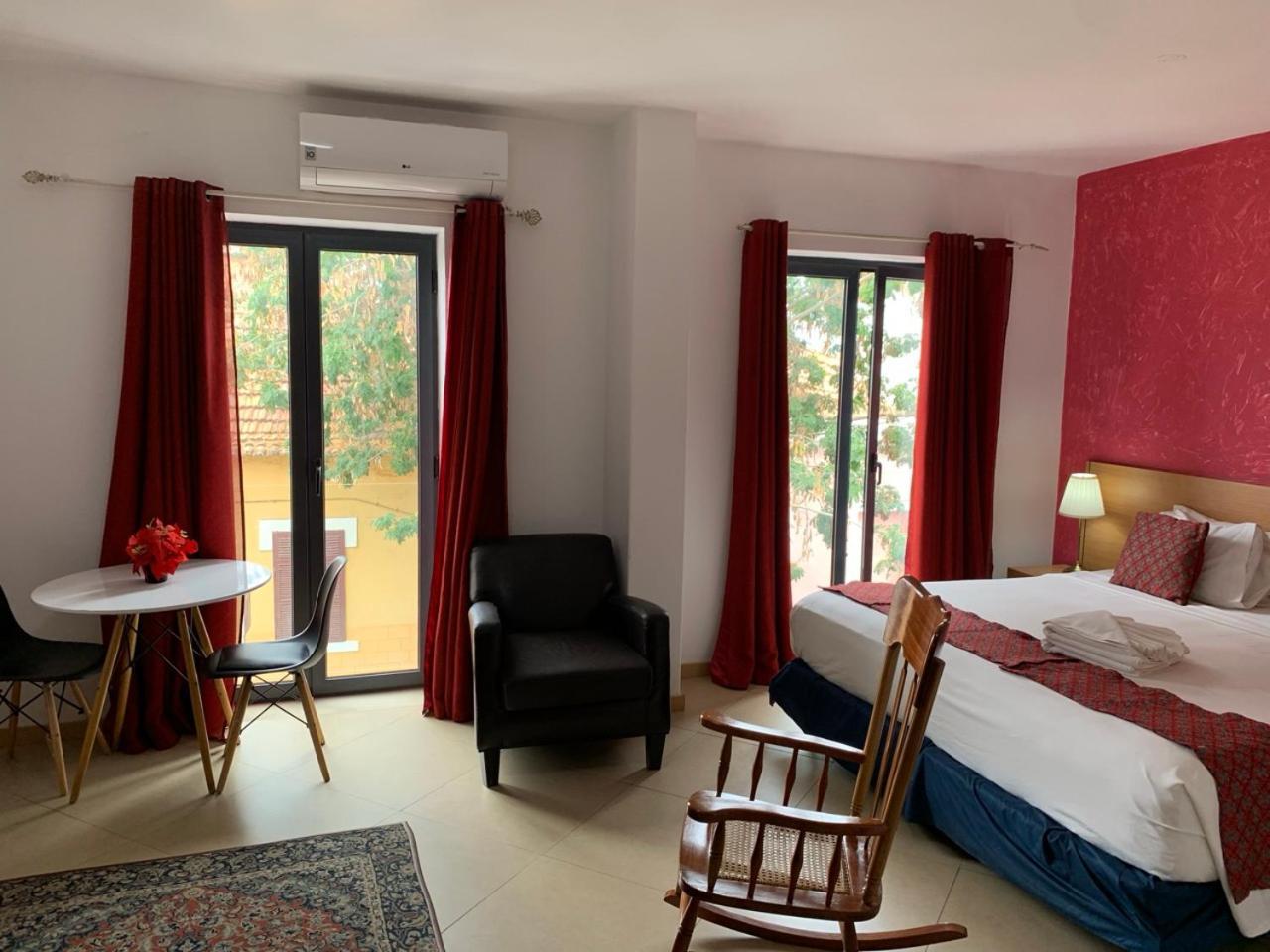 Deluxe Aparthotel Praia Exteriér fotografie