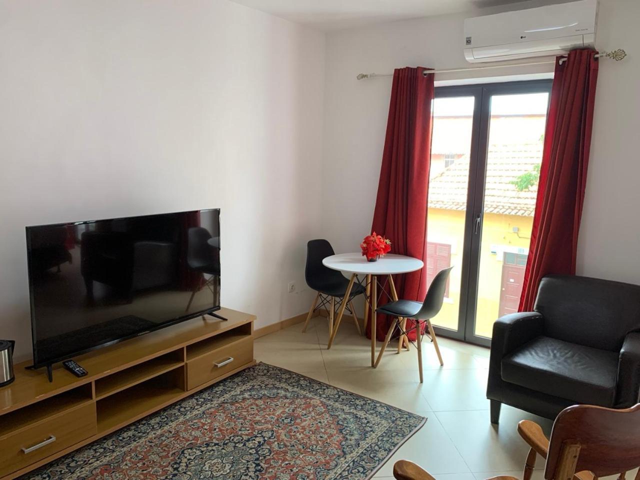 Deluxe Aparthotel Praia Exteriér fotografie